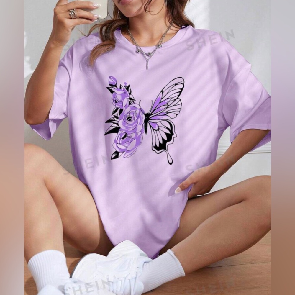 Size small oversized T shirt